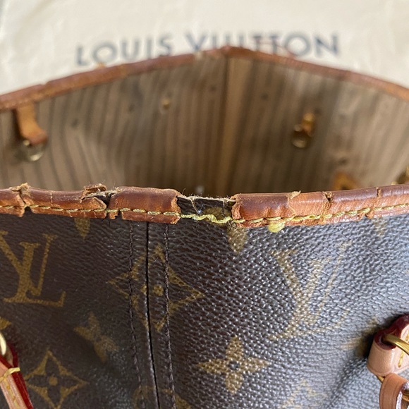 Louis Vuitton Neverfull MM - Picture 15 of 15